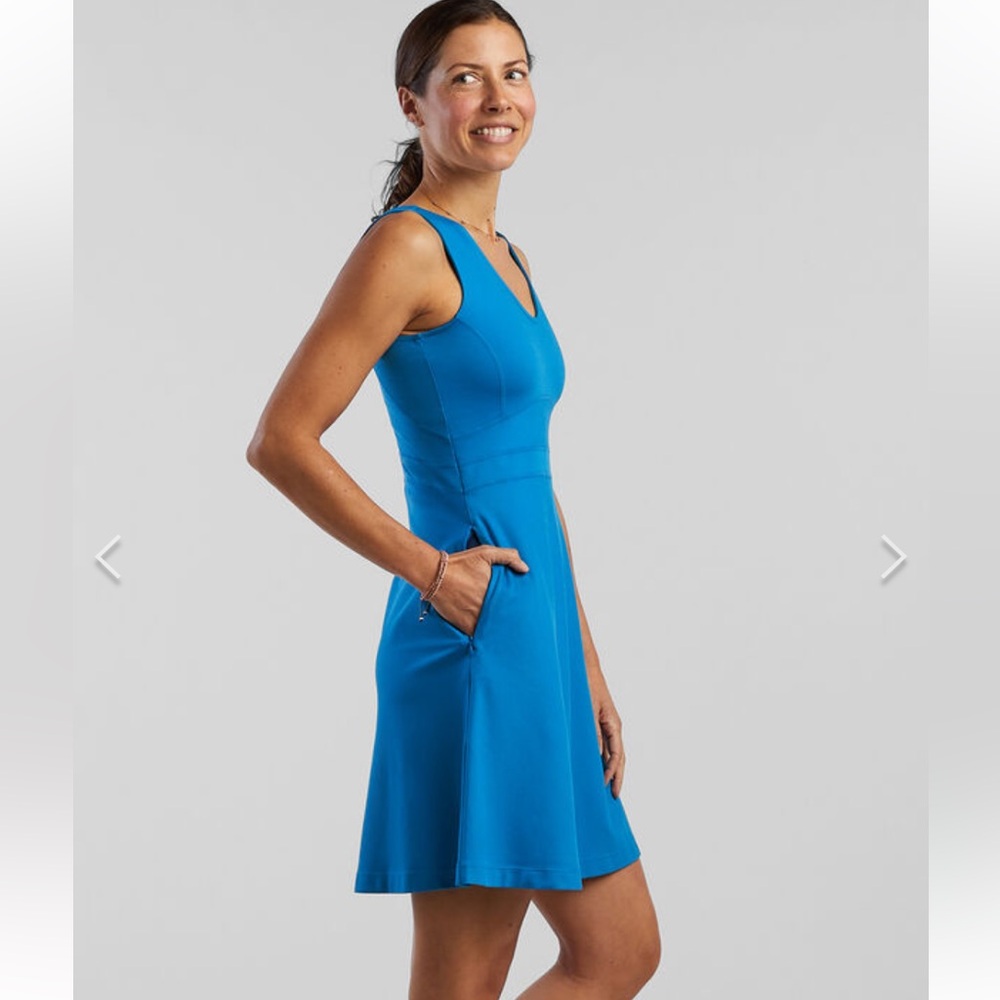 NWT Title Nine Dream V Neck Dress